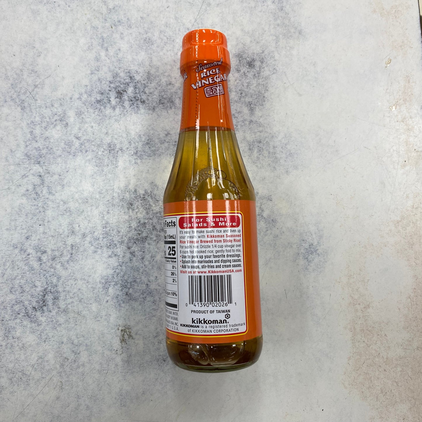 日本万字 寿司醋 - Kikkoman Rice Vinegar, Seasoned 10 fl oz