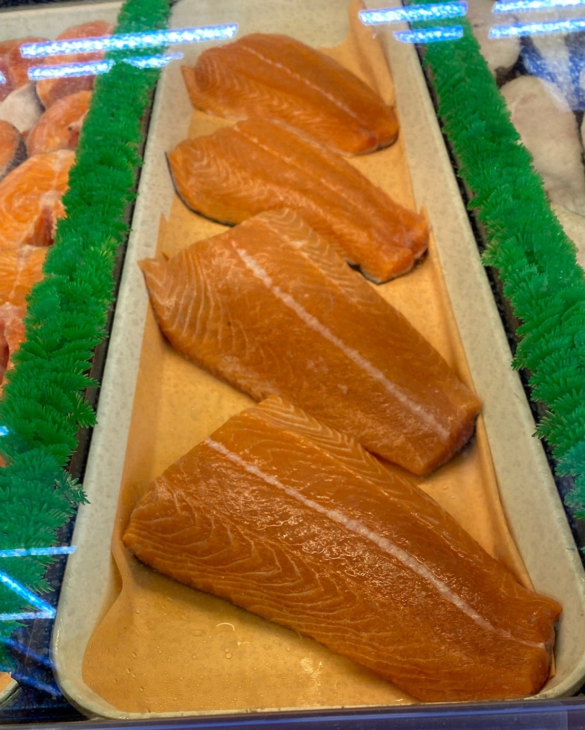 Salmon Fillet - 鮭魚片1.0-1.5 lbs